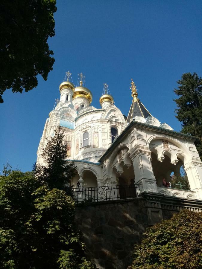 Appartamento Apartmán Orchidej u Vřídla Karlovy Vary Esterno foto